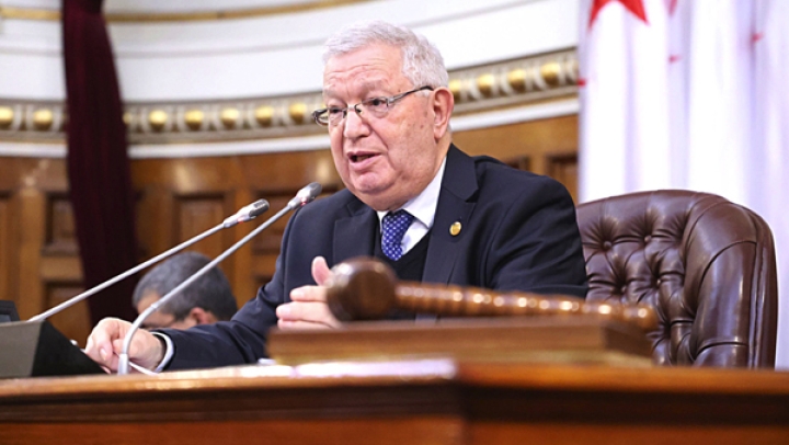 ناصري يبرز أهمية التواصل بين مختلف مؤسسات الدولة