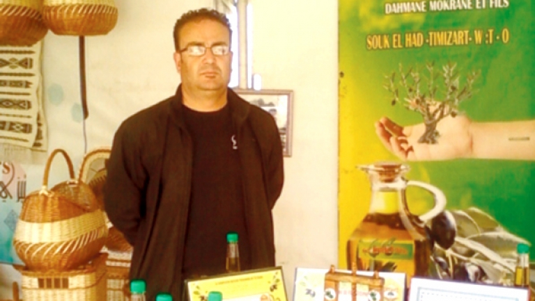 نقص مراكز البيع يؤرق المنتجين