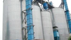 صومعة لجمع الحبوب بالمالح