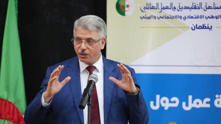 العمل العائلي يفتح آفاقا للمرأة الريفية والماكثة بالبيت