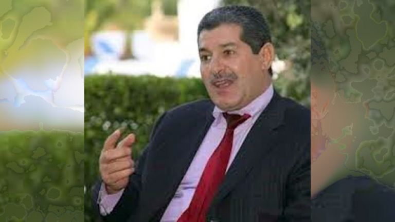 انخفاض الدينار مرتبط بمؤشرات الاقتصاد الكلي