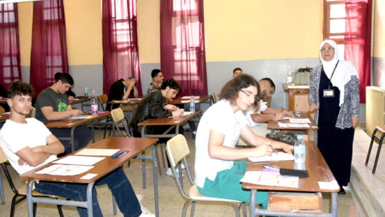 الفلسفة تُبكي الأدبيين والعلوم الطبيعية تثلج صدور العلميين