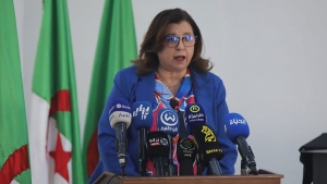 وزيرة البيئة والطاقات المتجدّدة فازية دحلب
