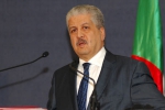 الجنسية الجزائرية الأصلية لا تسقط عن المواطنين
