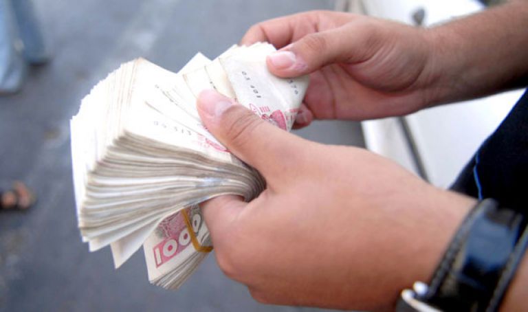 2700 مليار دج لا تزال متداولة خارج البنوك