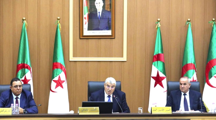 لجنة ولائية لتطهير العقار الفلاحي بوهران