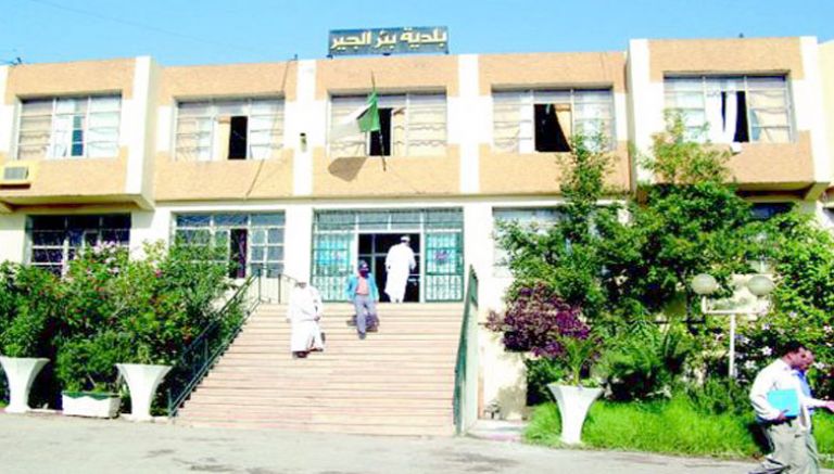 الوالي يوقف 3 مندوبين