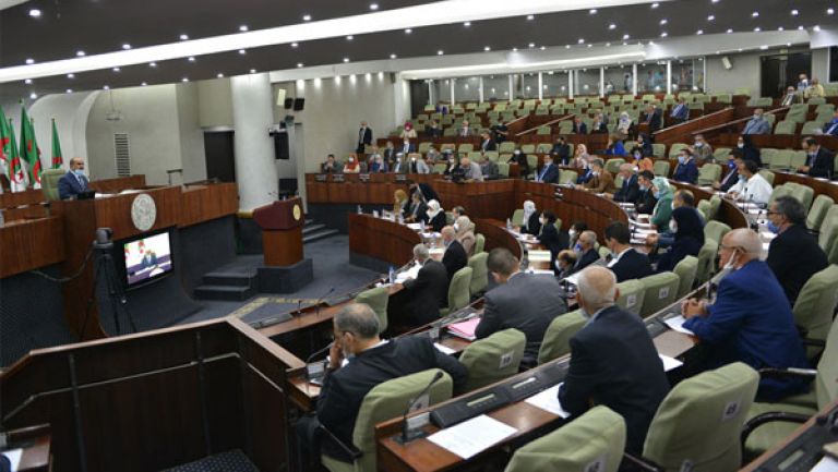 المجلس الشعبي الوطني يصادق بالأغلبية على مشروع قانون المالية التكميلي 2020
