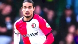 لاعب المنتخب الوطني ونادي فينورد الهولندي، أنيس حاج موسى