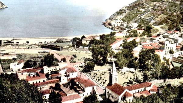 من الذاكرة
