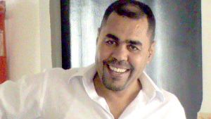 الكاتب أحمد عبد الكريم