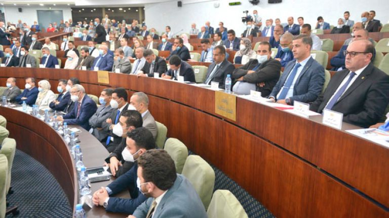 النواب يطالبون بخطة استعجالية لتجنب أزمات الصيف