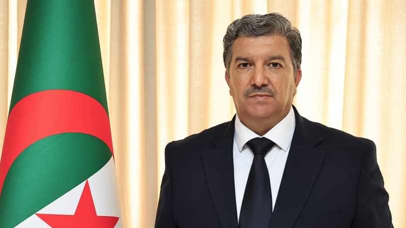 بوعمامة يشارك في 