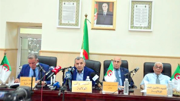 إصغاء لانشغالات السكان