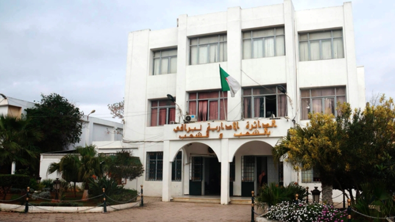 دعوة لتسريع دراسة ملفات طالبي السكن
