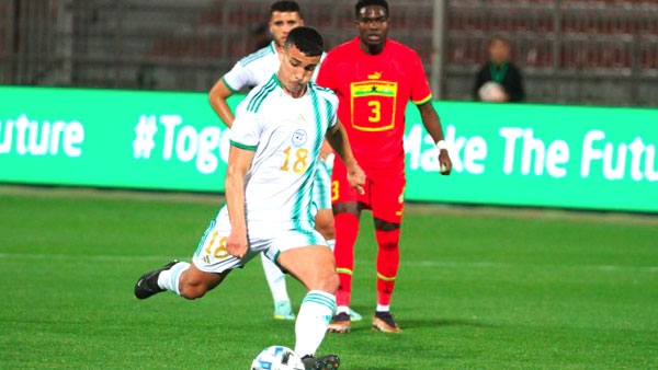 المنتخب الوطني يتعادل أمام  نظيره الغاني