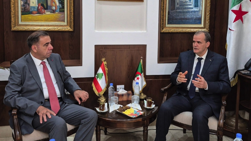 تعزيز جسور التواصل الاقتصادي بين الجزائر ولبنان